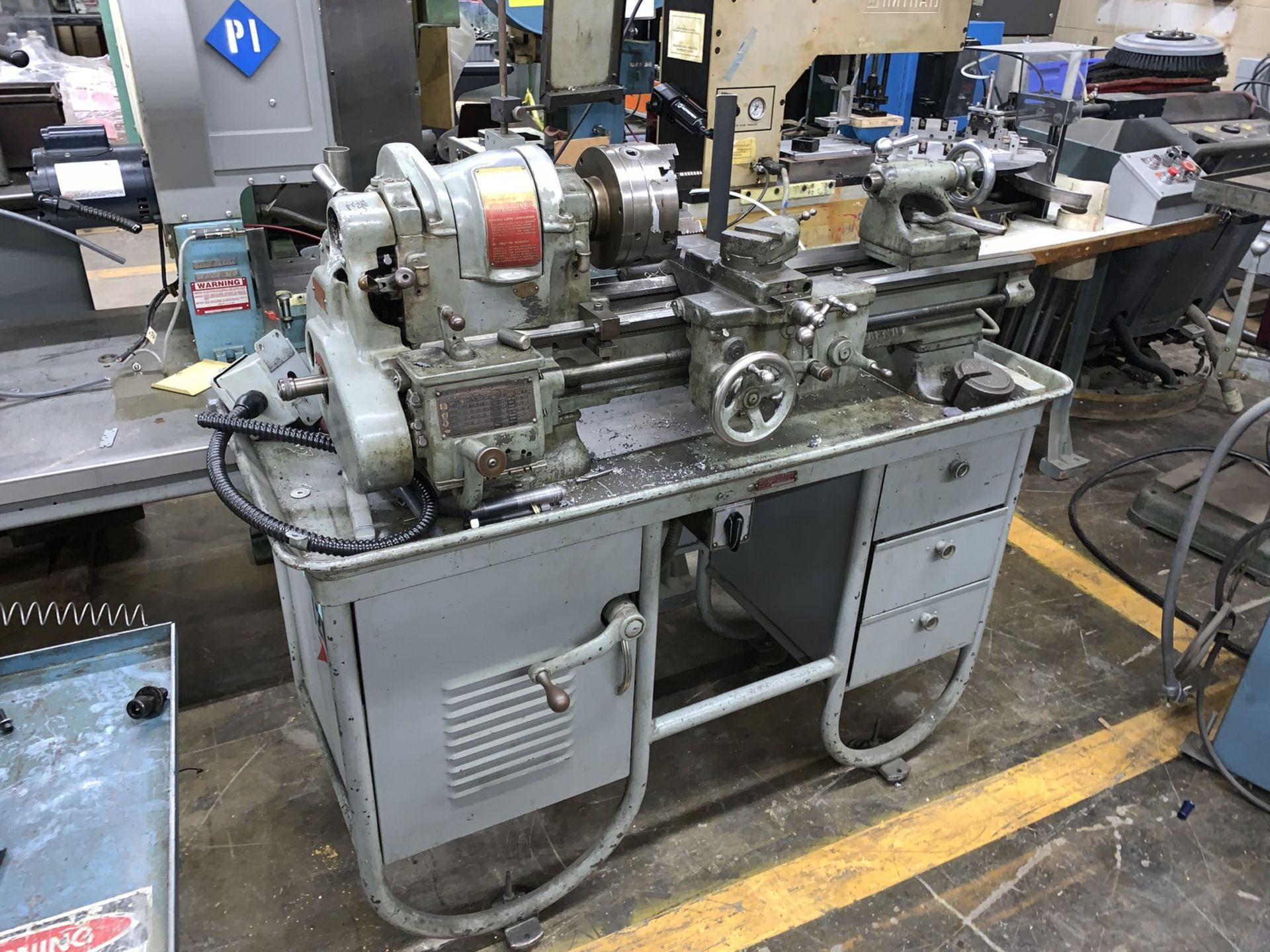 Southbend Precision Lathe, 11" Diameter Swing, 22" Between Centers, 6" Swing over Carriage, - Image 2 of 6