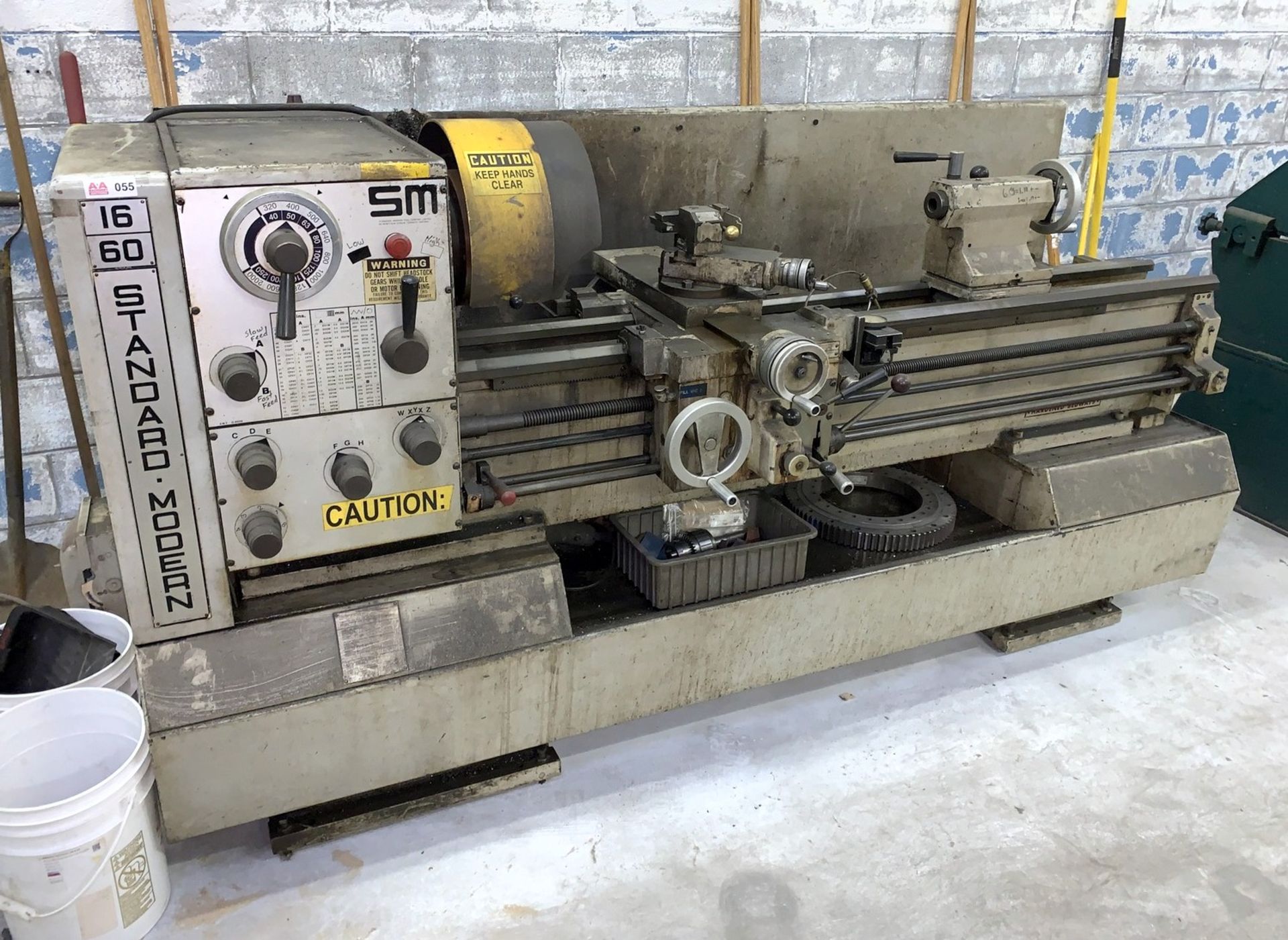 Standard Modern Lathe, 16"Diameter Swing, 60" Between Centers, Inch and Metric Threading, 40 to 2000