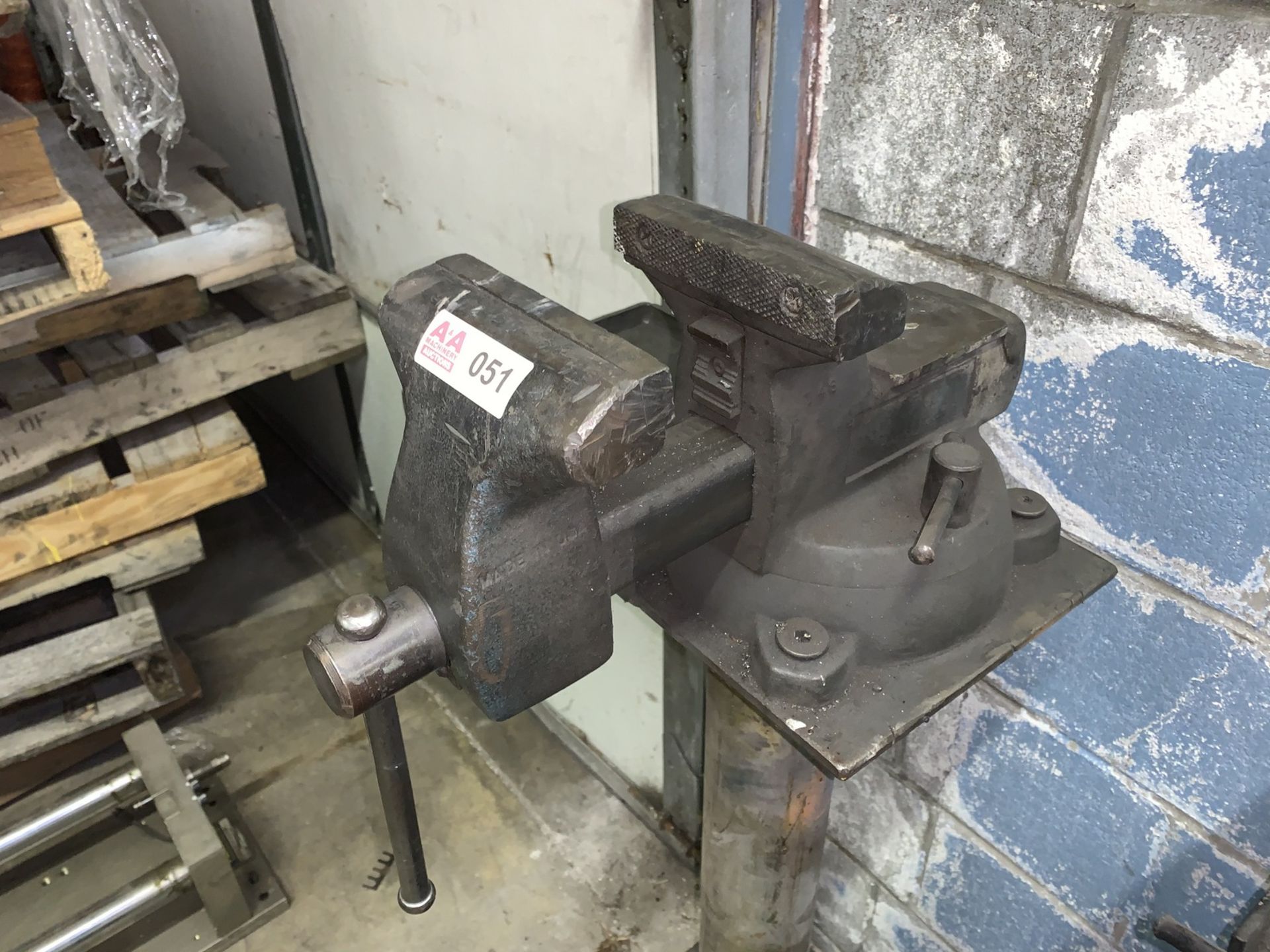 Bench Vise, 6" Jaw, Pedestal Mounted (All Items MUST be Removed by Thursday, December 19, 2019. - Image 2 of 3