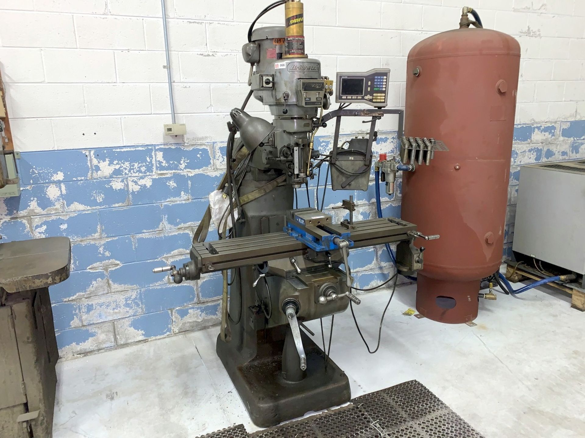 Bridgeport 2Hp Vertical Milling Machine, Knee Type, Chrome Ways, 120 to 4200 RPM, 9" x 48" T-Slot - Image 2 of 10