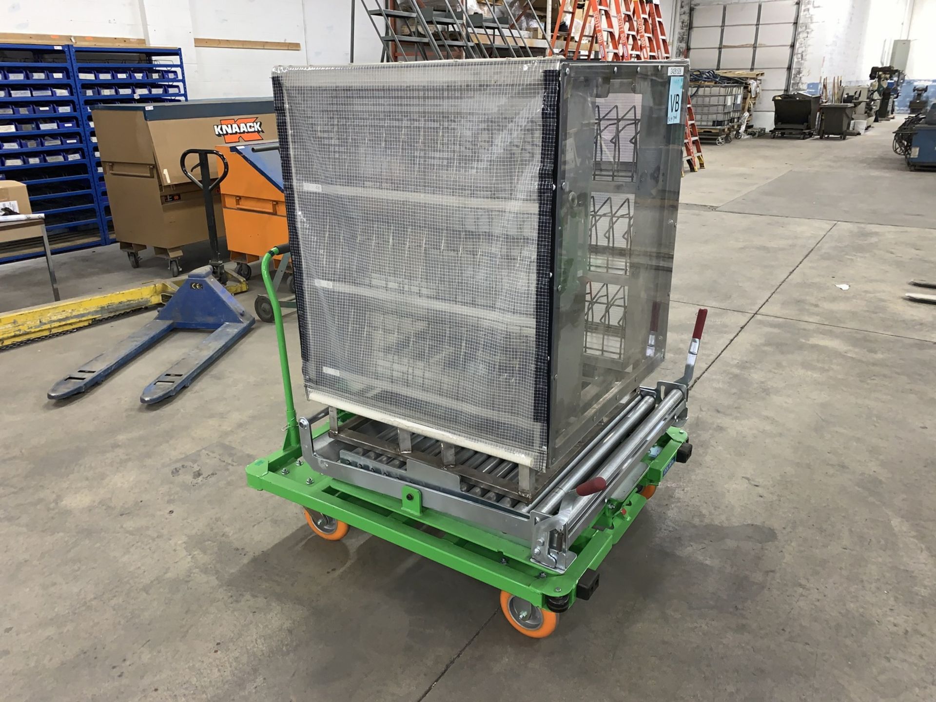 Scharine Group Industrial Material Handling Cart, 1500Lb Capacity with Slideable Conveyor Table (All - Image 4 of 6