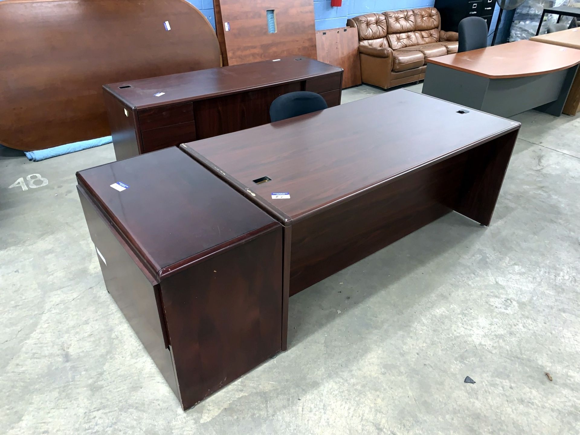 Office Furniture including Desk, Credenza, Laterial Filing Cabinet and Chair (All Items MUST be - Image 2 of 5