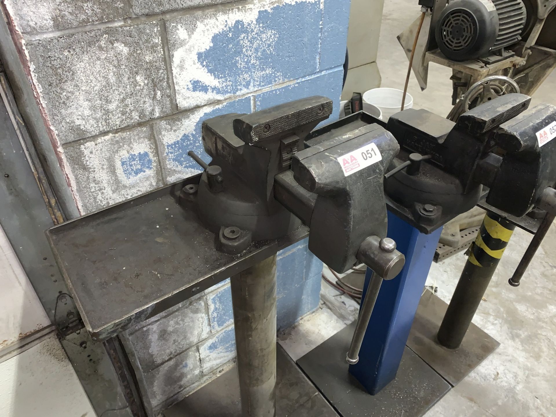 Bench Vise, 6" Jaw, Pedestal Mounted (All Items MUST be Removed by Thursday, December 19, 2019.