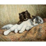 Cornelis Raaphorst (Nieuwkoop 1875 - Wassenaar 1954)Playful kittensSigned lower rightOil on