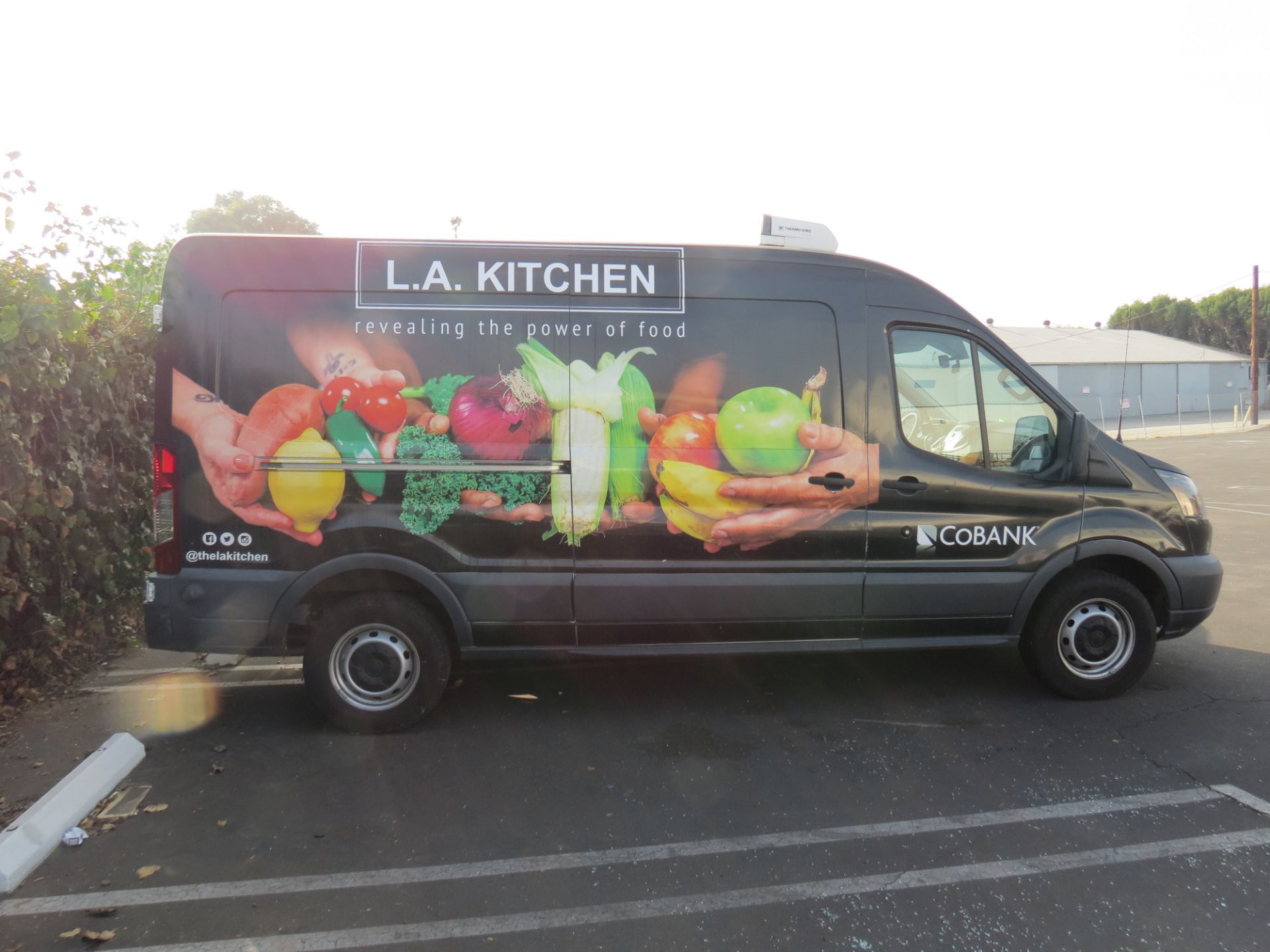 2015, FORD TRANSIT 250 REFRIGERATED VAN, HIGH ROOF, SLIDING DOOR, CUSTOM WRAP, 14,223 MILES, VIN: - Image 5 of 6