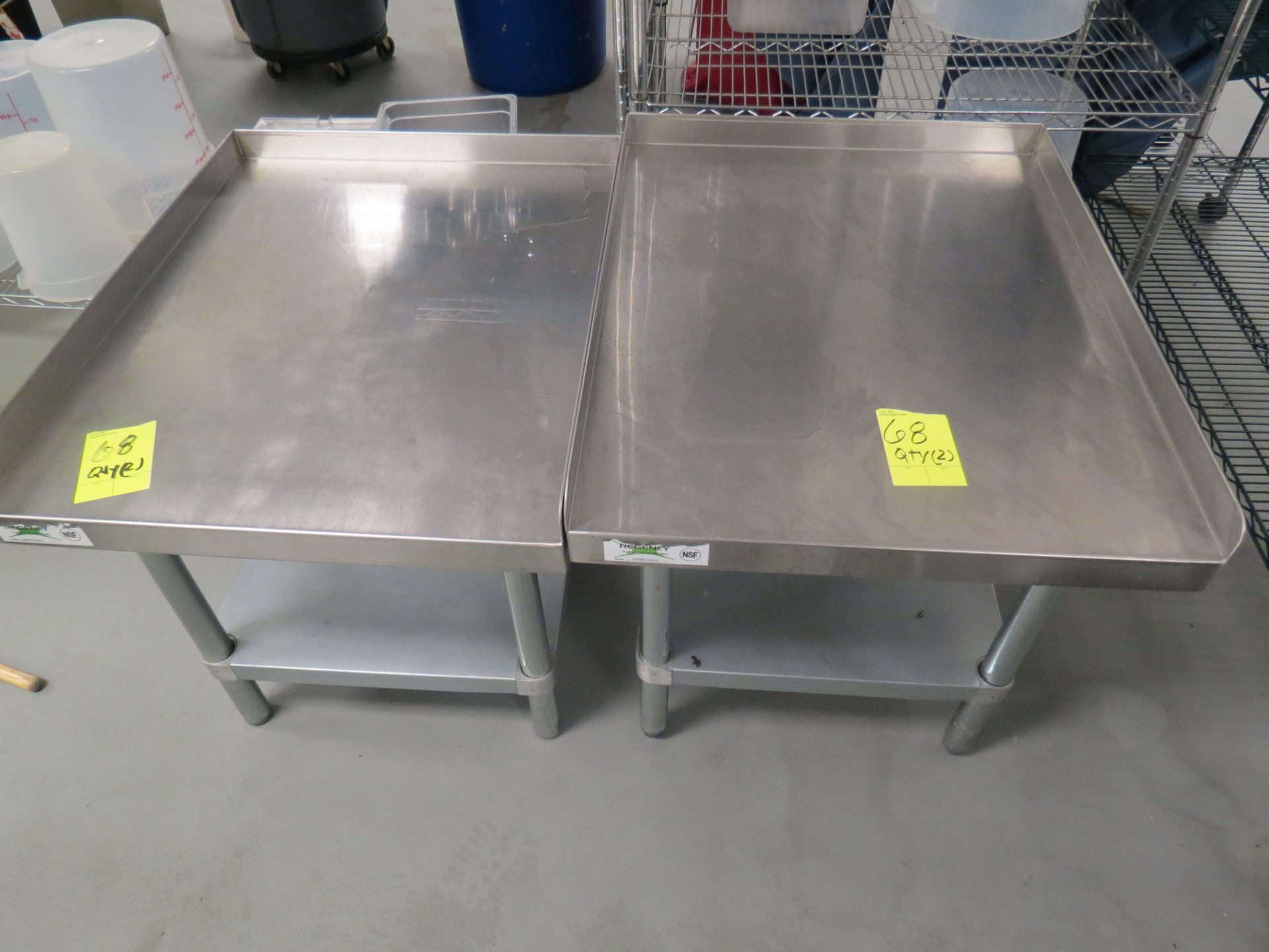 SMALL STAINLESS STEEL TABLES