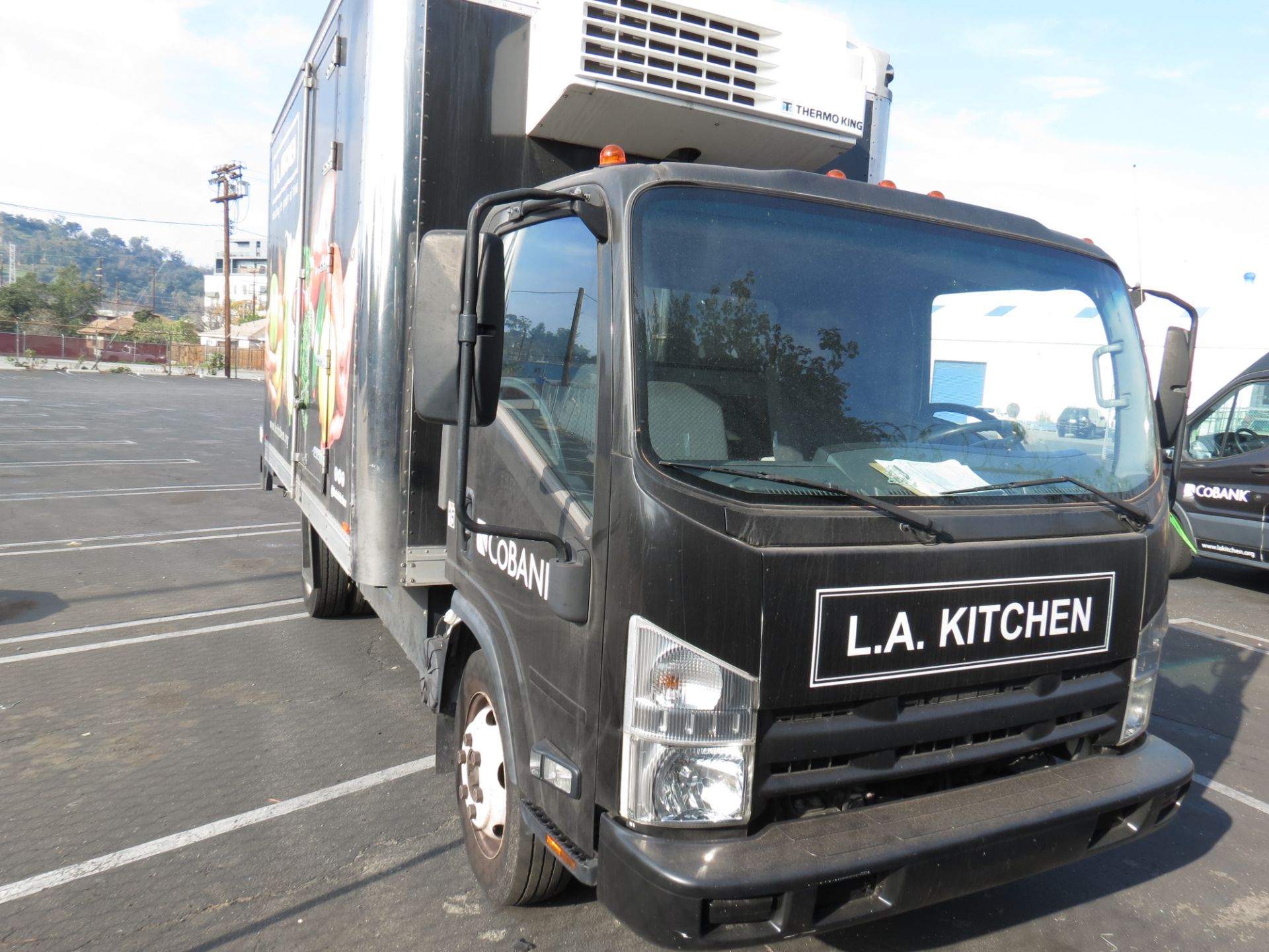 2012, ISUZU REFRIGERATED BOX TRUCK, 16' BOX, LIFTGATE, SIDE DOOR, 102,800 MILES,CNG FUEL - Image 2 of 8