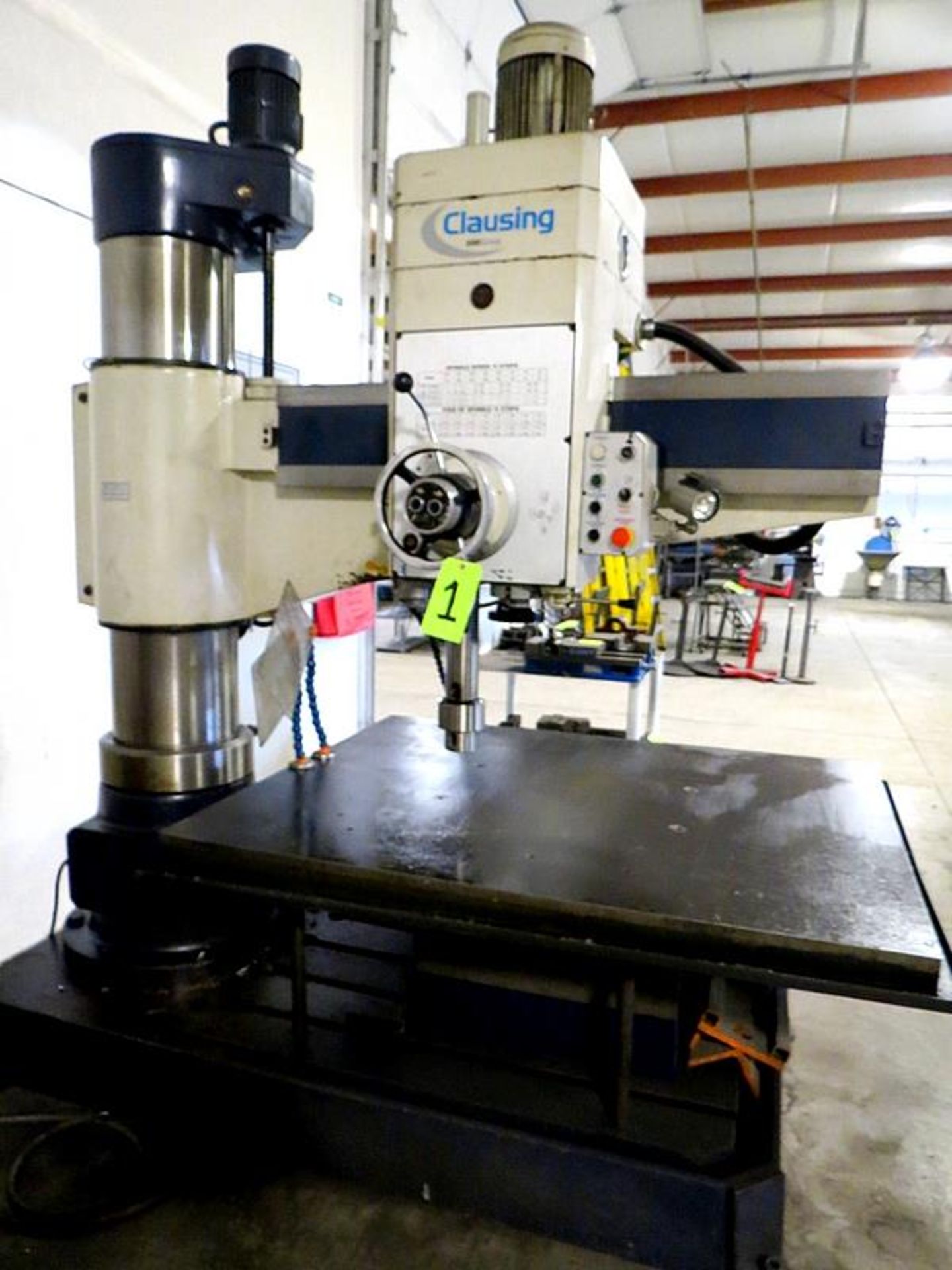 CLAUSING 600 GROUP RADIAL DRILL WITH 4' X 4' WORK SPACE MDL: CLC1250A SN:17978 - Image 2 of 7