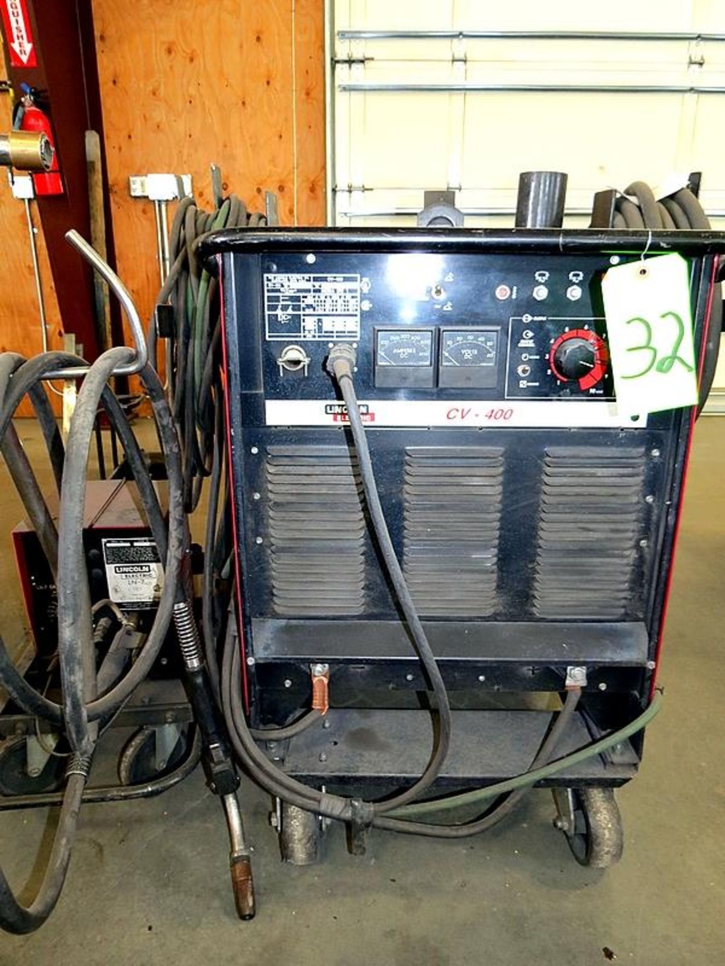 LINCOLN ELECTRIC CV-400 WELDER SN: U1940707643 WITH LN-7 WIRE FEED - Image 3 of 3