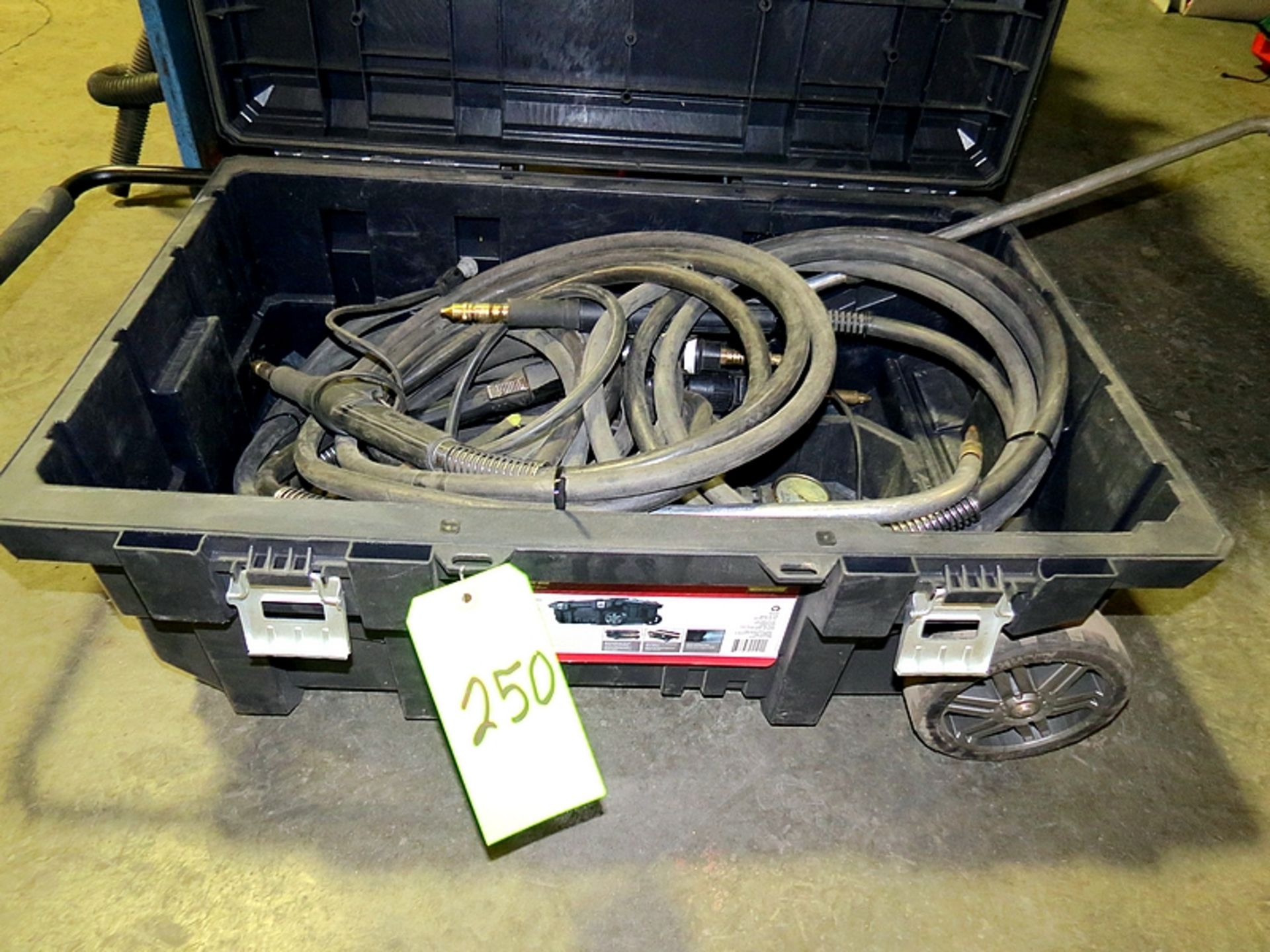 LOT 5-WELDING AND CUTTING TIPS WITH HOSE IN CASE