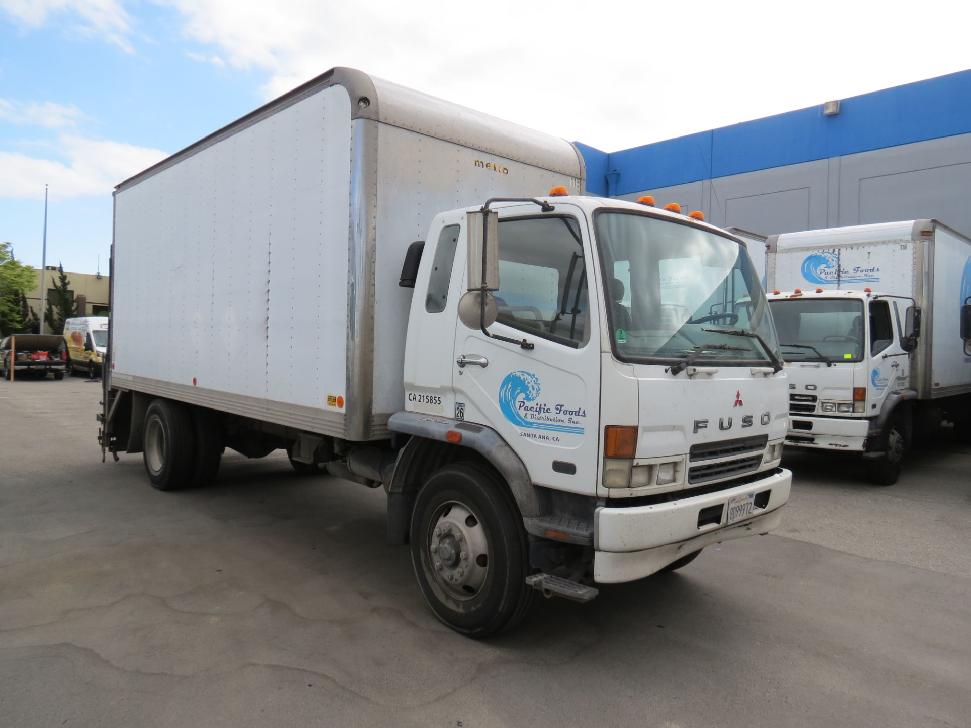 2007 Mitsubishi Fuso 20' FM-260 Box Truck W/Lift Gate, Manual Transmission, #115, VIN: - Image 3 of 11