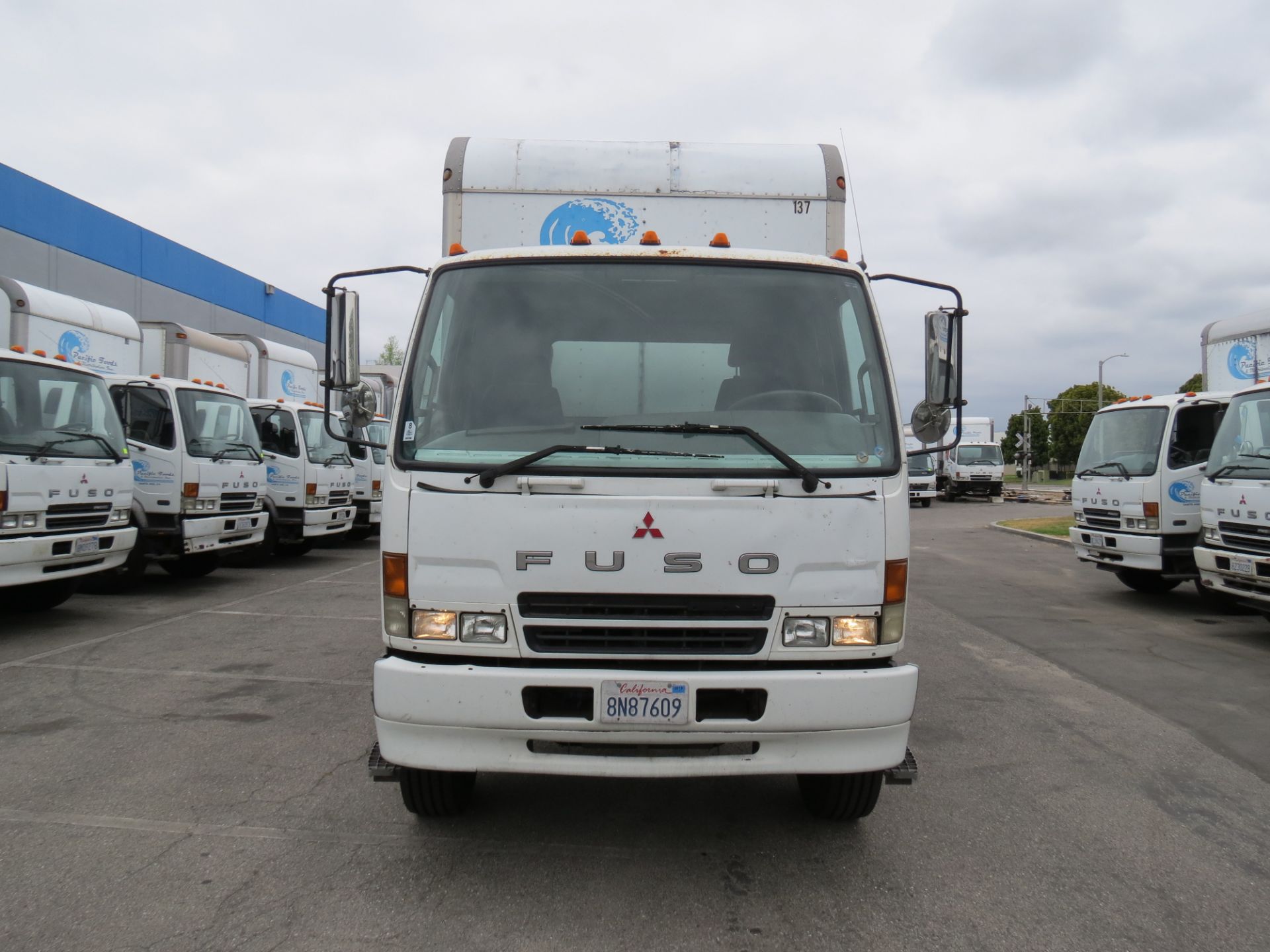 2007 Mitsubishi Fuso 28' FM-260 Box Truck W/Lift Gate, Automatic Transmission, #137, VIN: