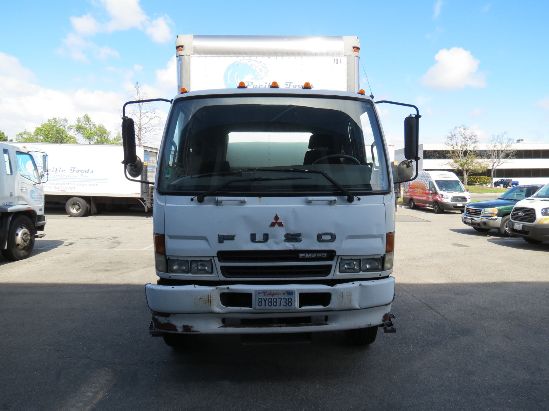 2007 Mitsubishi Fuso 28' FM-260 Box Truck W/Lift Gate, Manual Transmission, #107, VIN: