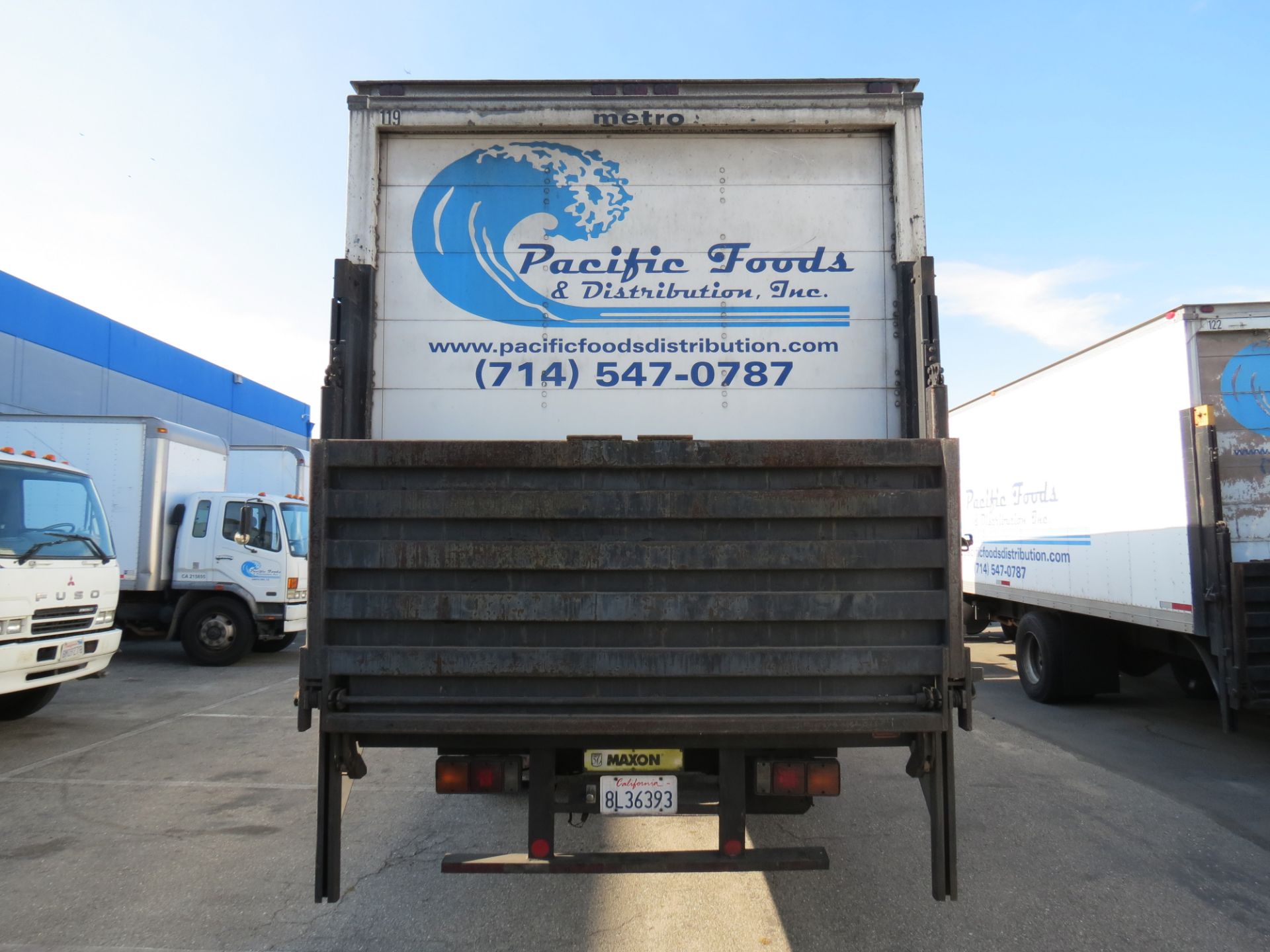 2007 Mitsubishi Fuso 28' FM-260 Box Truck W/Lift Gate, Manual Transmission, #119, VIN: - Image 6 of 12