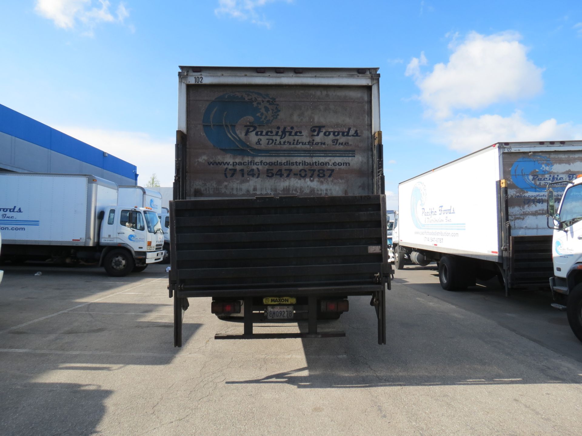 2007 Mitsubishi Fuso 28' FM-260 Box Truck W/Lift Gate, Manual Transmission, #102, VIN: - Image 6 of 10