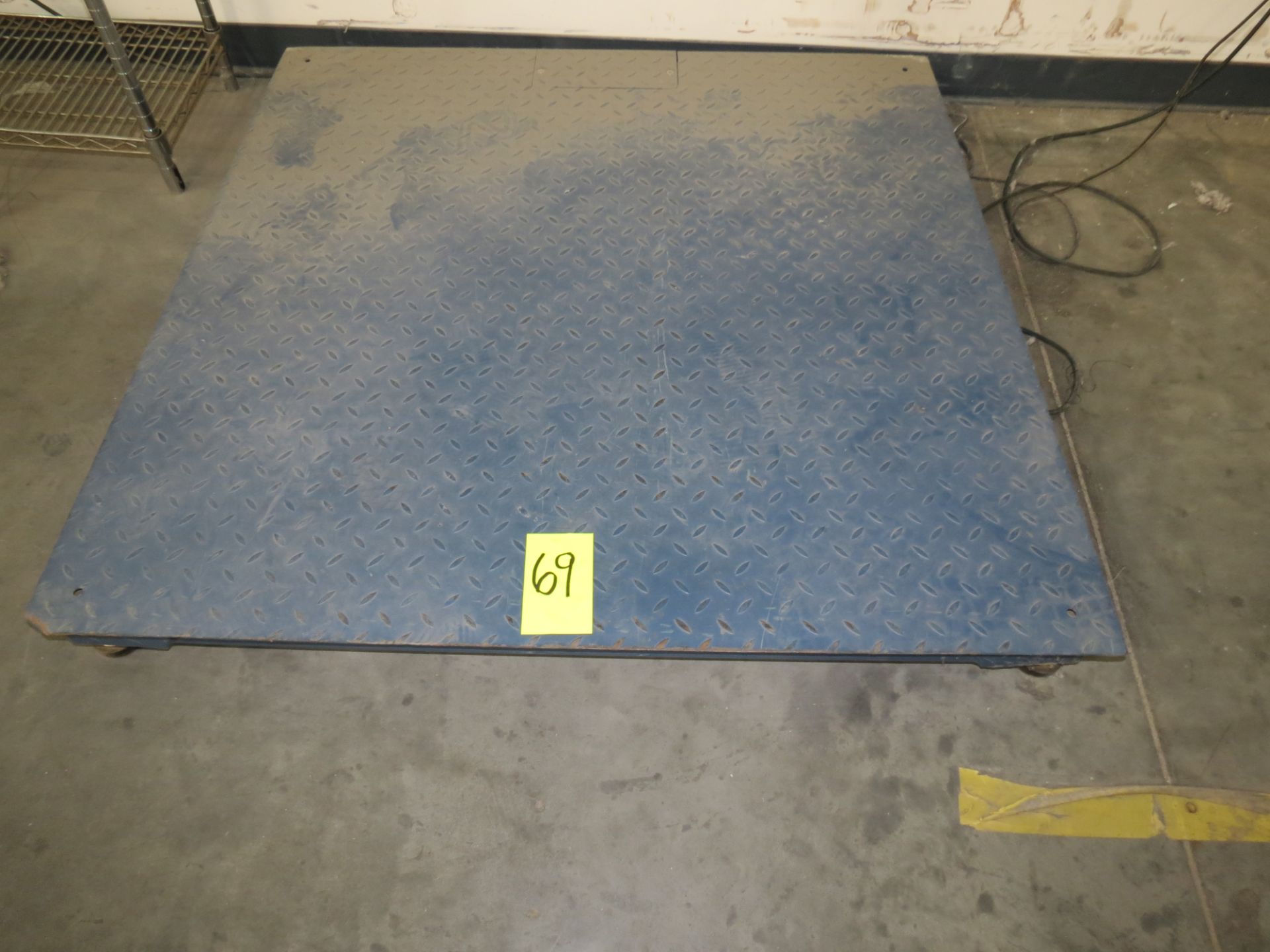 PrimeScales Model PS-IN102 5,000 LBS. Capacity Scale with Diamond Plate Platform 4' x 4' - Image 2 of 3