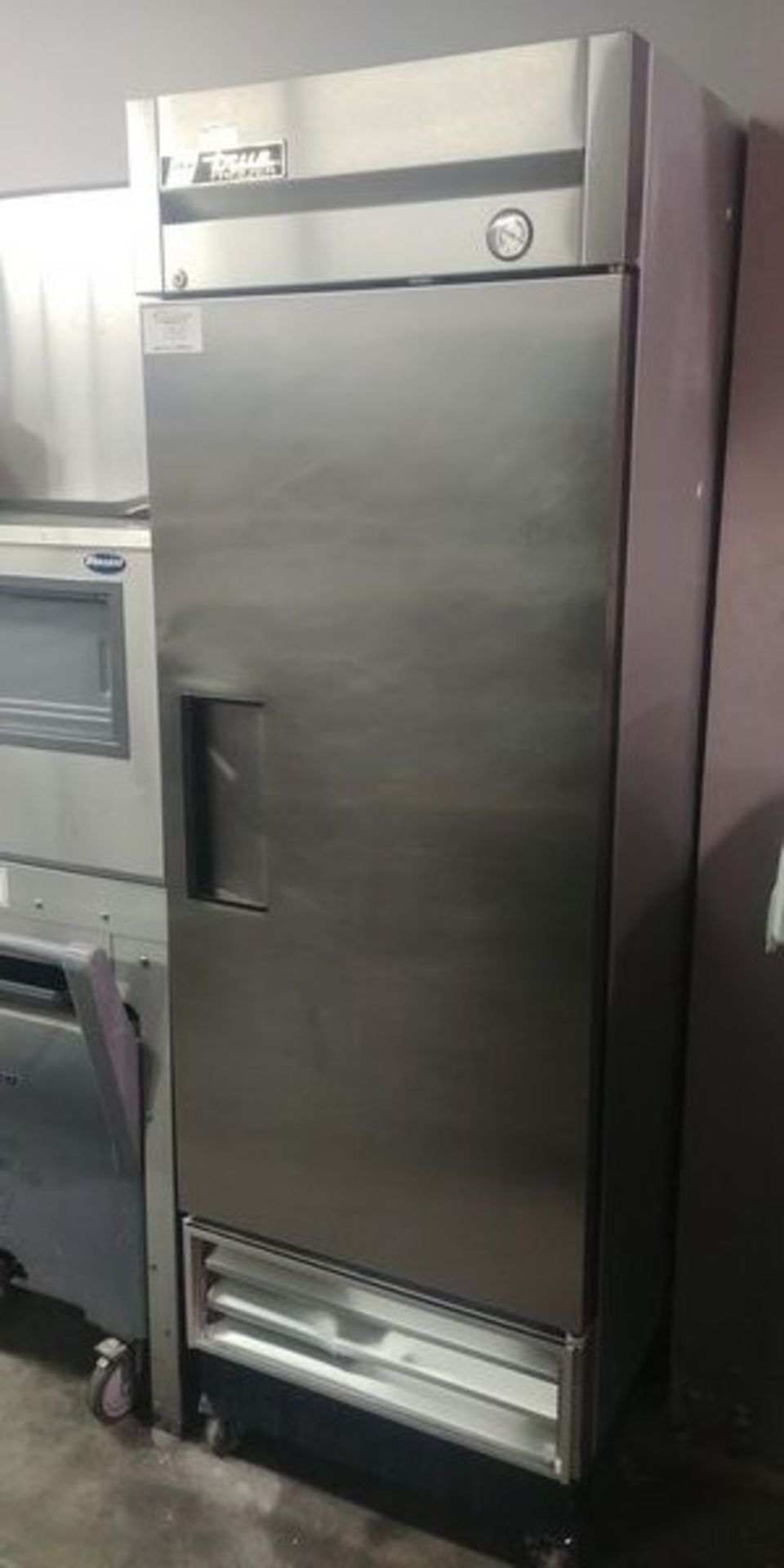 True Mfg. Single Door Freezer