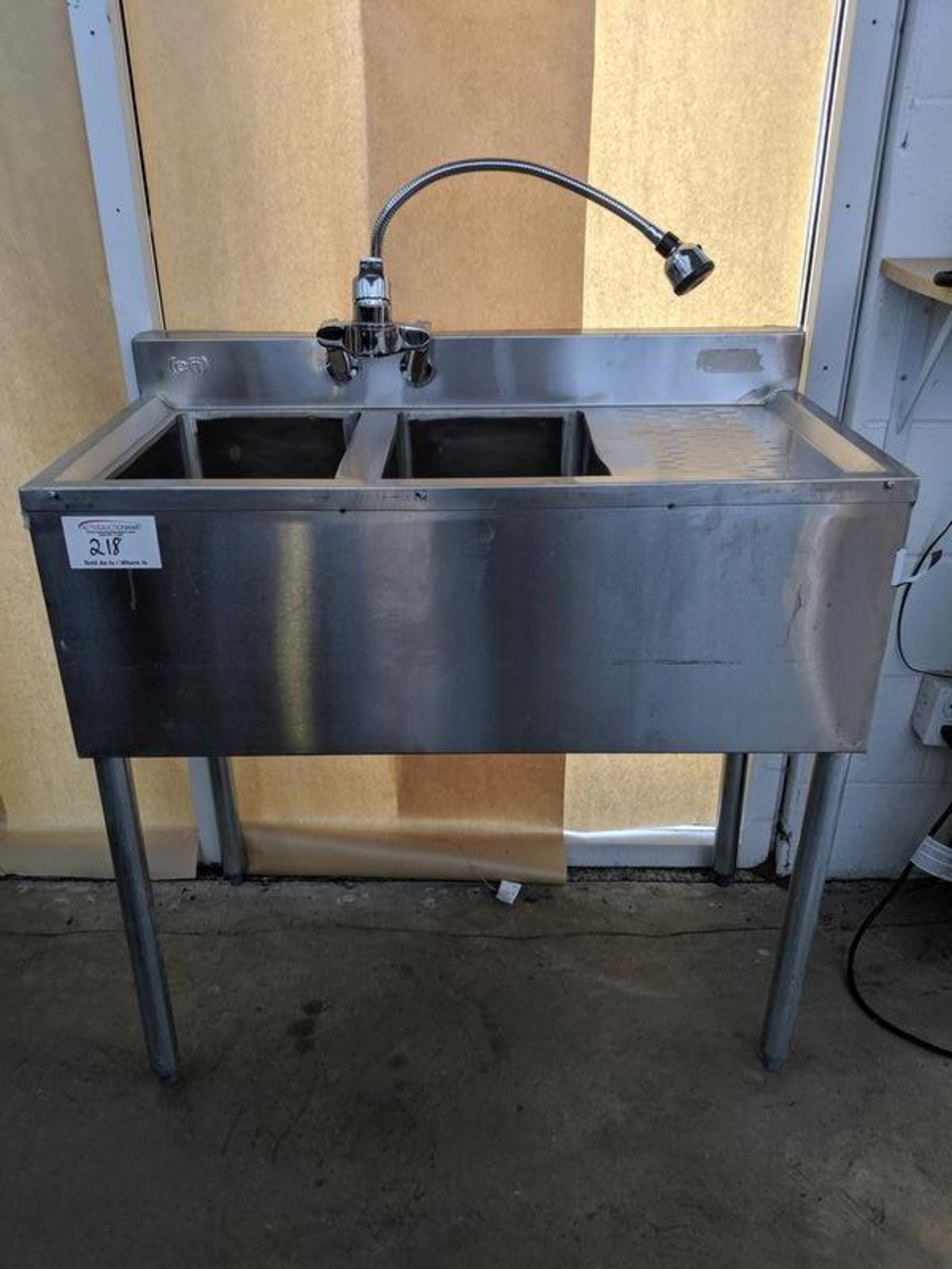 2 Compartment Sink