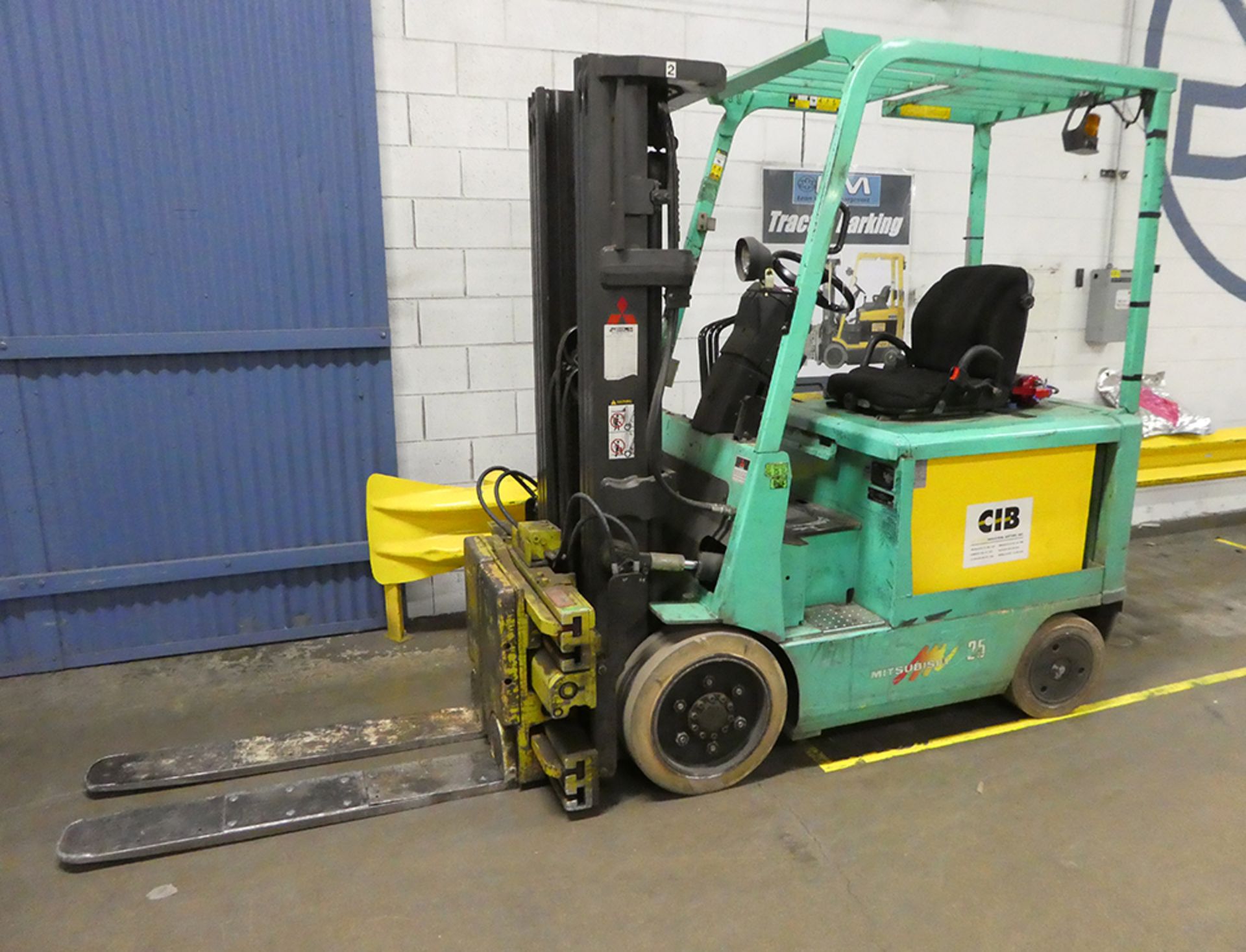 1999 Mitsubishi 21FBC25E 5,000 lb Electric Forklift With Turn-A-Fork