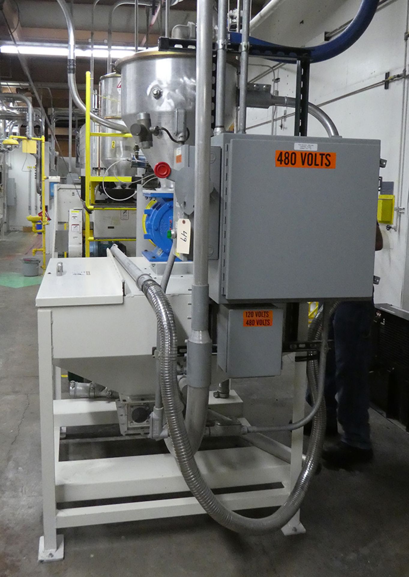AEC Whitlock Surge Bin With Rotary Airlock And Vacuum Receiver - Image 2 of 3