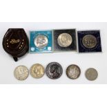 A Victorian 1891 crown, five further post 1925 examples, an Elizabeth II half crown and a George