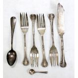 A set of four Mexican sterling silver fish forks, a single matching knife, an English salt spoon and