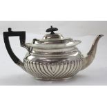 A late Victorian hallmarked silver bachelors' teapot, Joseph Rodgers & Sons, Sheffield 1898,