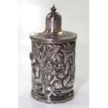 A Chinese silver pepperette decorated with figures to a bamboo ground, approx 1ozt.