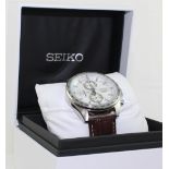 A Seiko analogue quartz 1/5th chronograph wristwatch with subsidiary seconds dial,