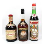 A single bottle of Martini Rosso, 17% 75cl, Drambuie and Elizabethan mead (3).