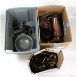 A quantity of metalware including copper, brass and pewter.