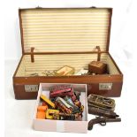 A mixed group of collectors' items including loose playworn Dinky and Corgi toys, a WWI War Medal, a