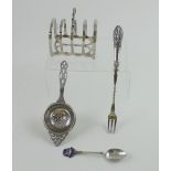 A George V hallmarked silver toast rack, Stokes & Ireland Ltd,