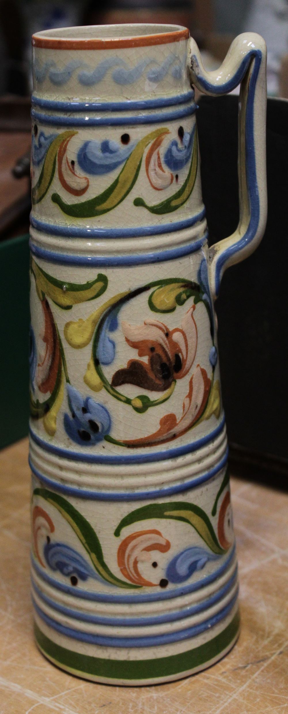 A collection of Torquay motto ware pottery, other examples including a peacock vase, - Bild 2 aus 3