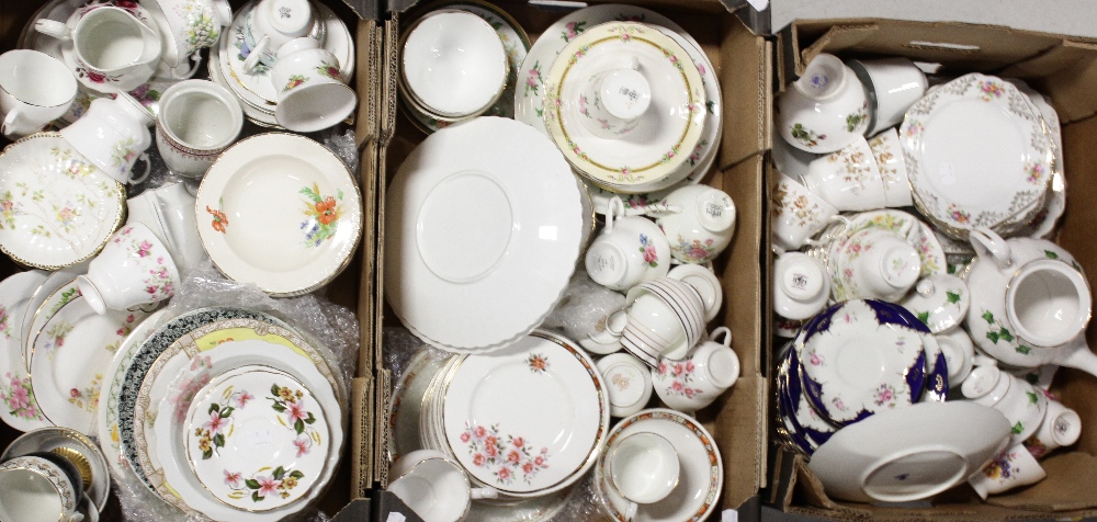 A quantity of mixed ceramics, mainly tea and dinner ware to include Duchess 'June Bouquet',