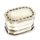 JOSEPH WILMORE; a George III hallmarked silver vinaigrette of rectangular form, the lift-off cap