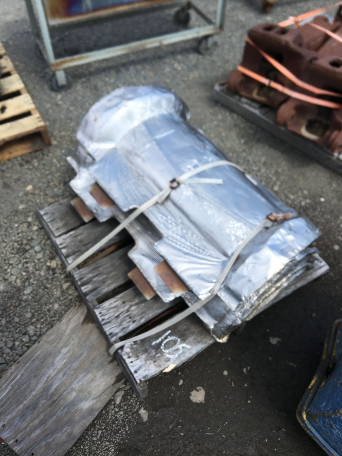 PIPE INSULATION PIECES