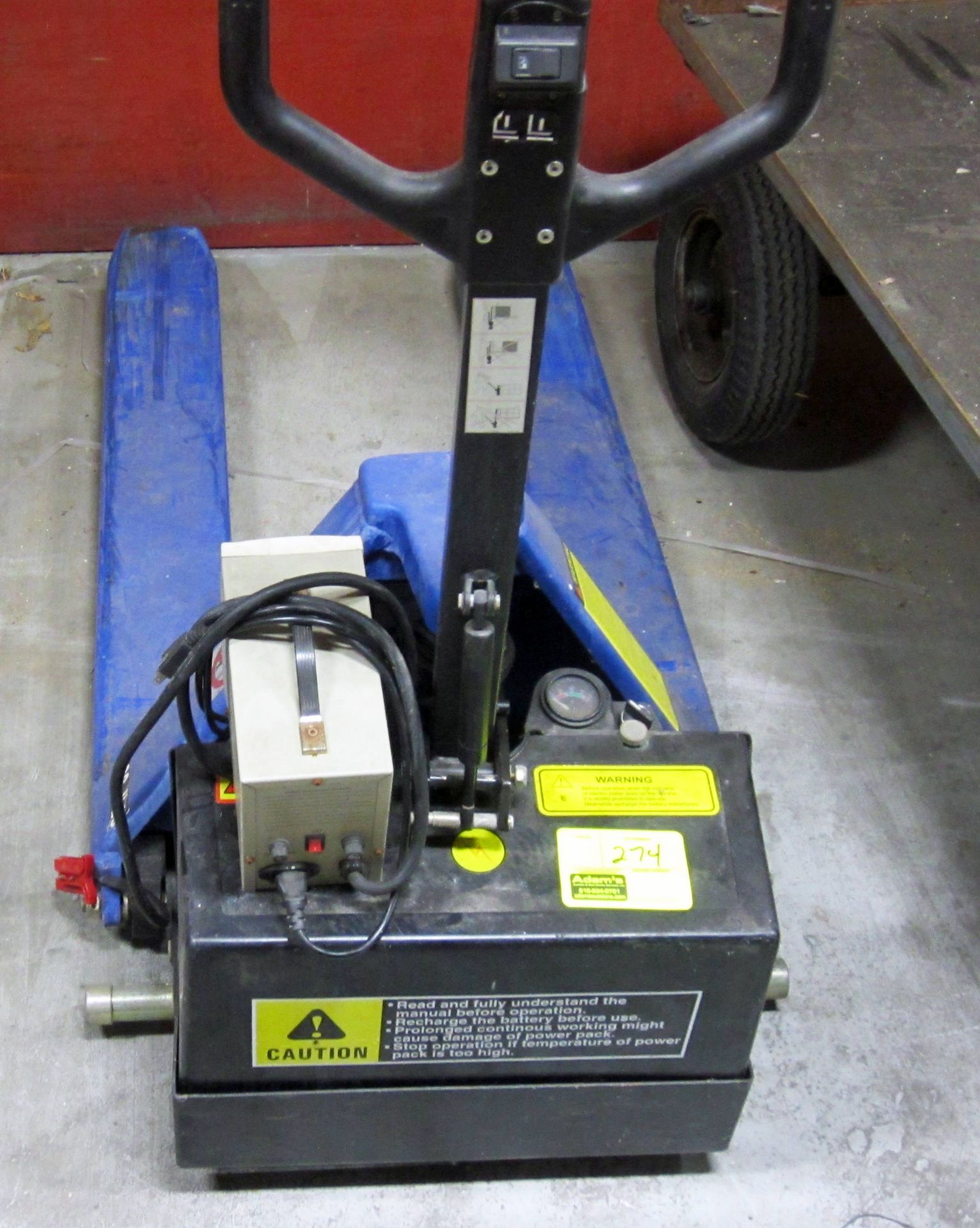 BATTERY OPERATED PALLET JACK