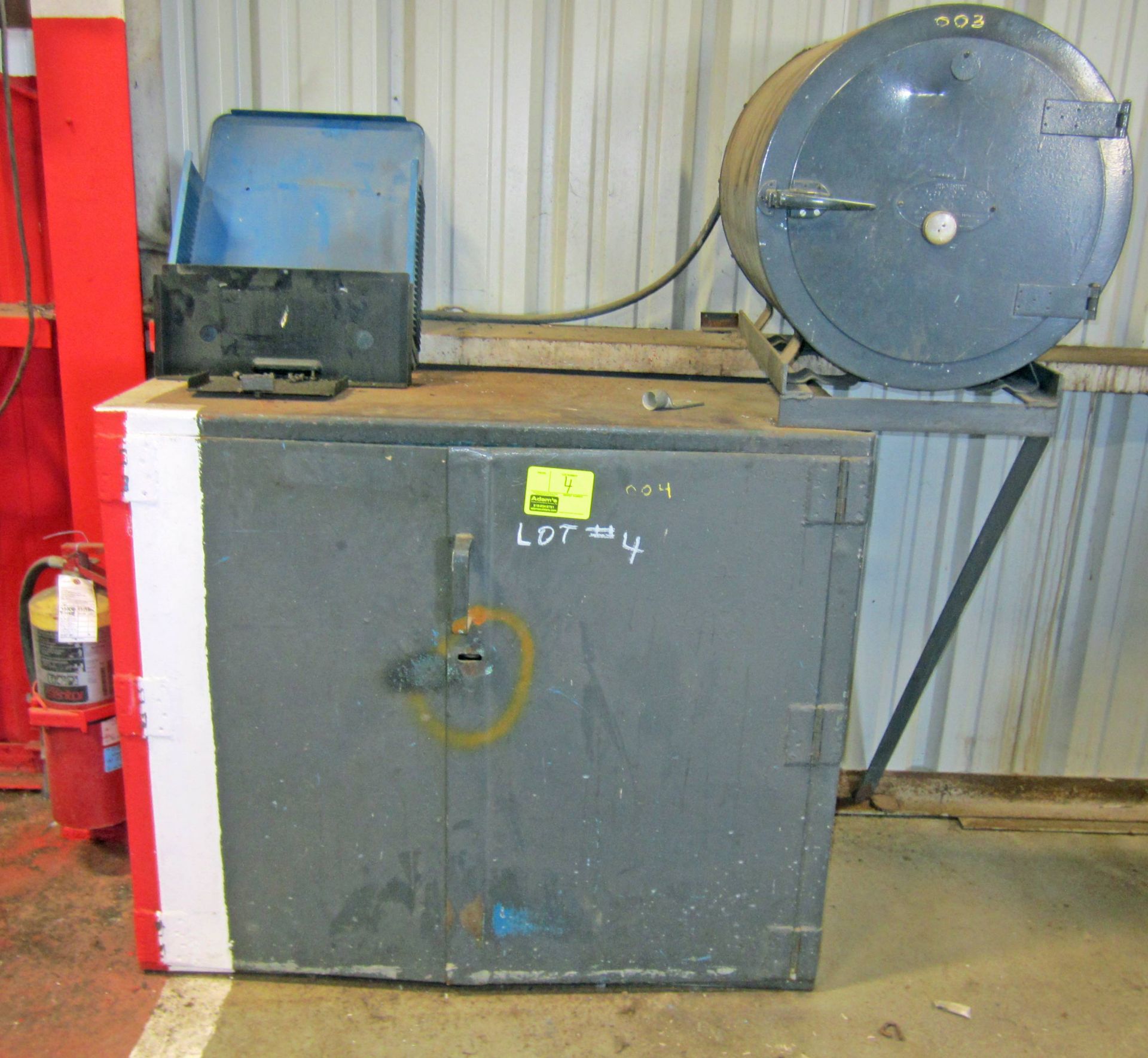 WELDING ROD HEATED CABINET