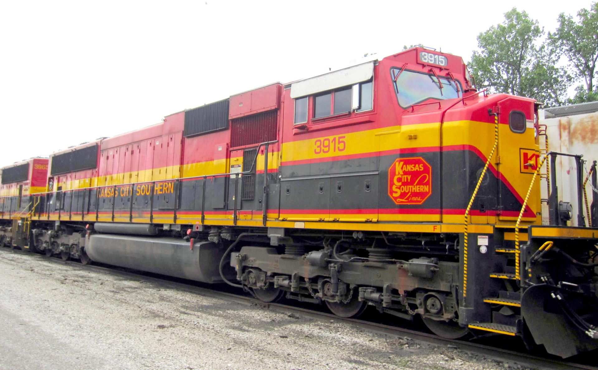 SD70MAC KCS 3915