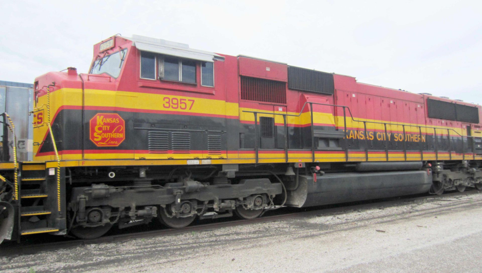 SD70MAC KCS 3957