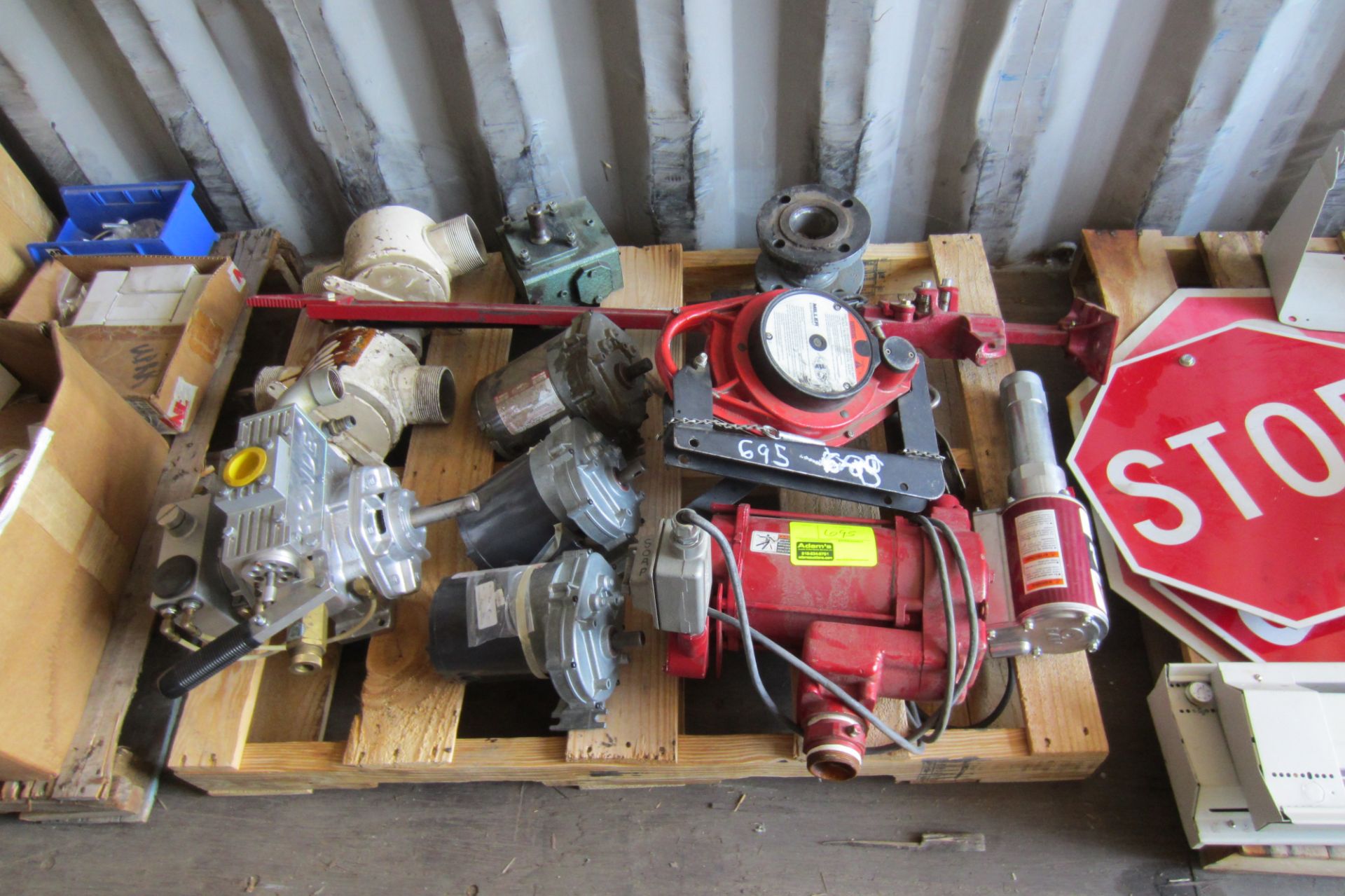 HIGH LIFT JACK, RETRACTABLE LIFELINE, ELECTRIC MOTORS, PUMPS