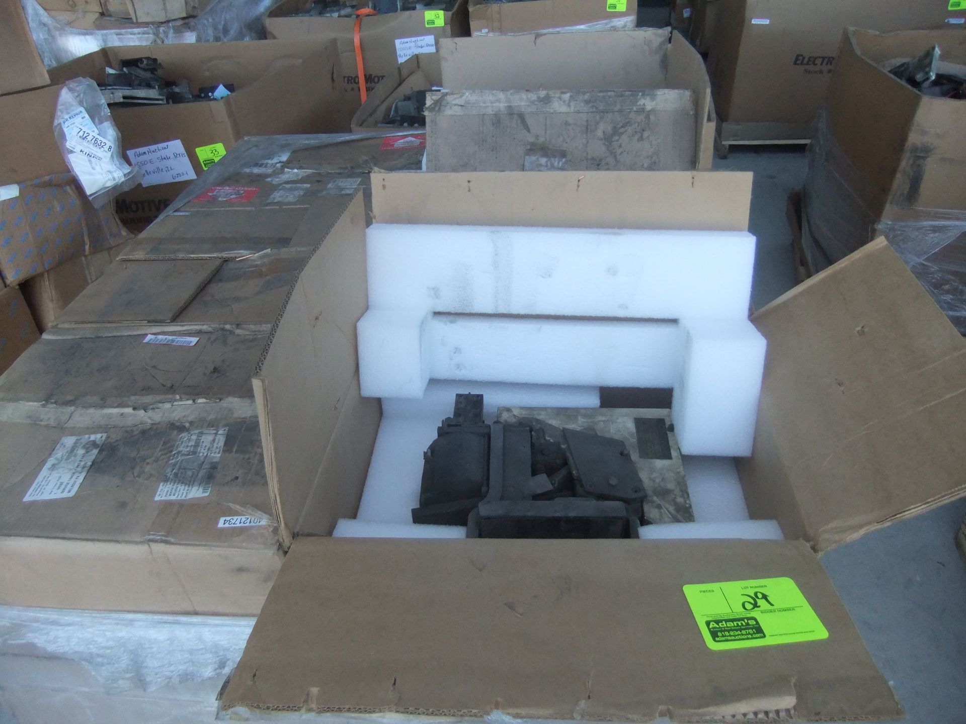 Pallet of EMD Contactor - 712-7632 - Image 2 of 2