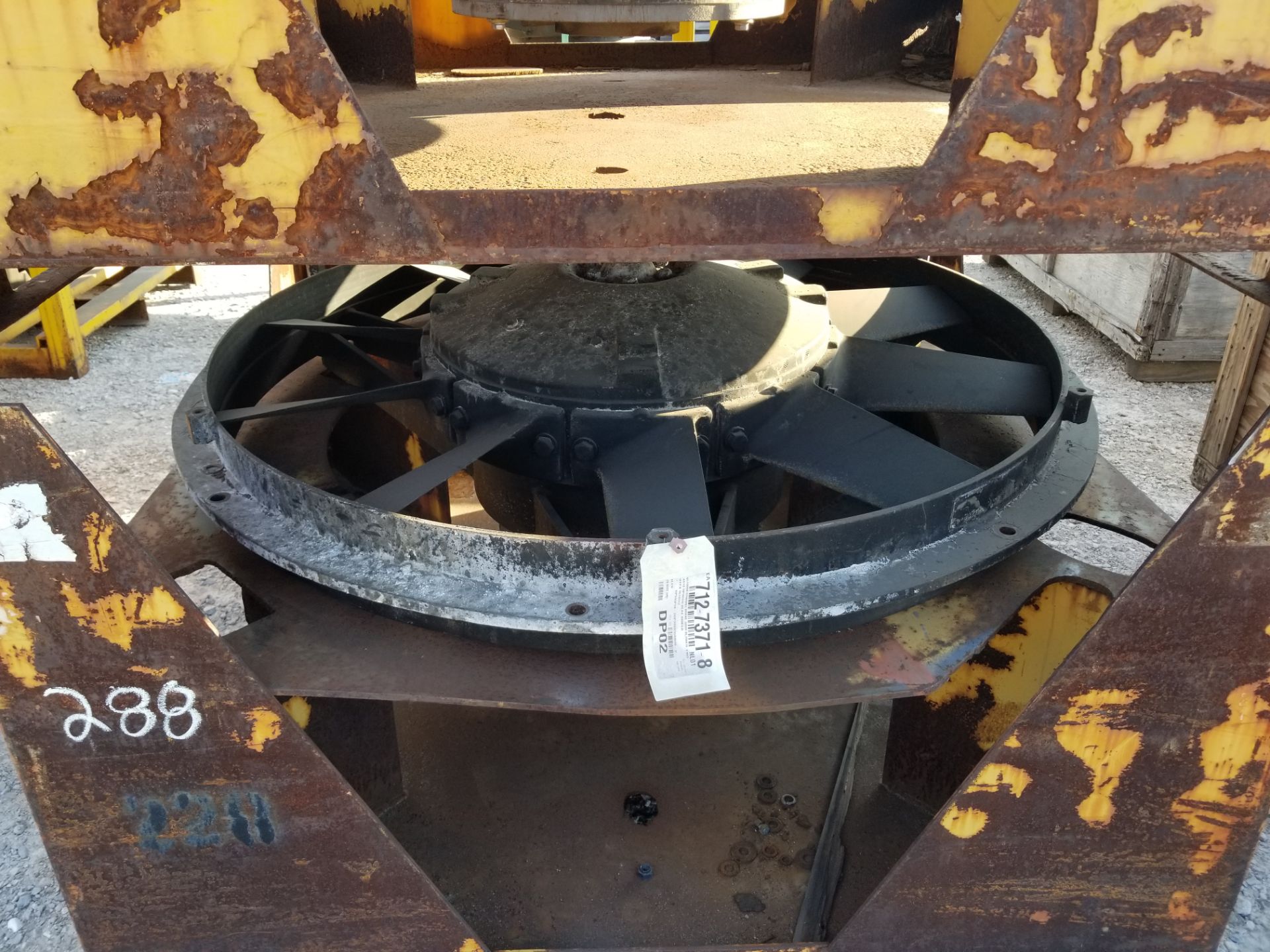 Pallet with a GE Grid Blower Motor