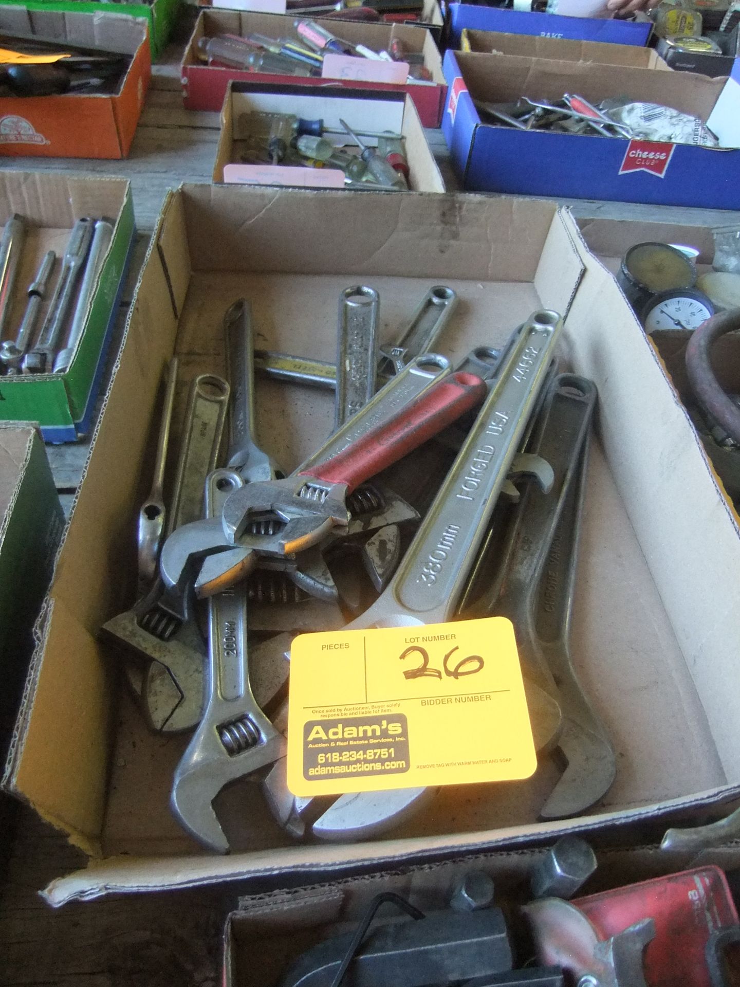 FLAT OF ADJUSTABLE WRENCHES