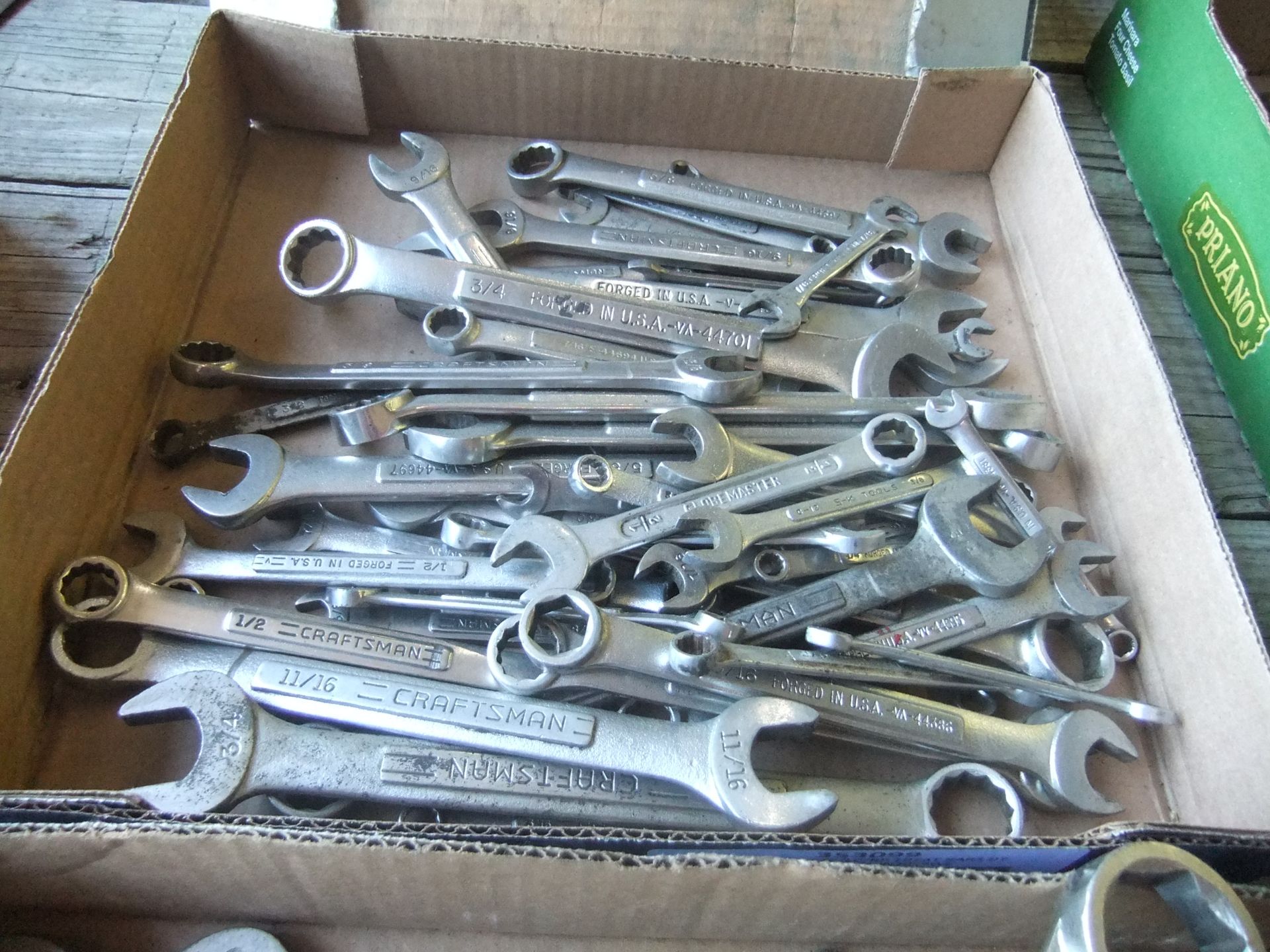 FLAT OF WRENCHES (SMALL)