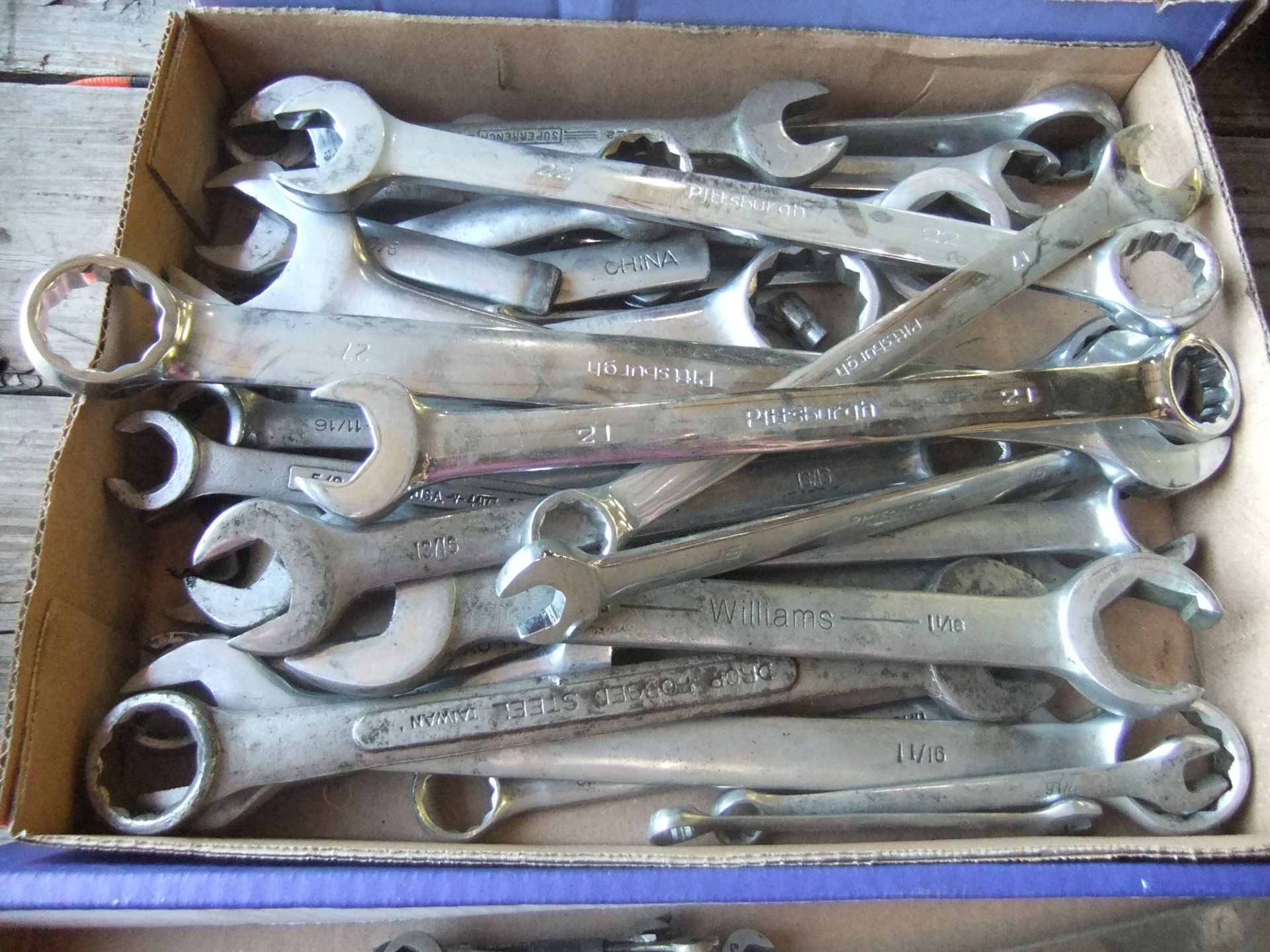 FLAT WRENCHES
