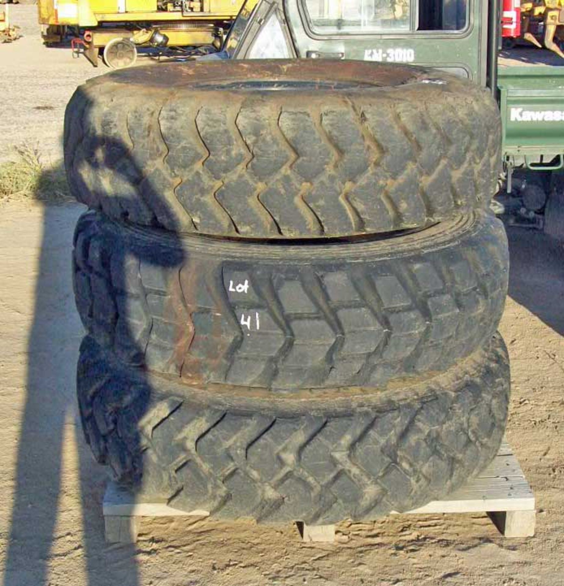 (3) 14.00-24 TIRES