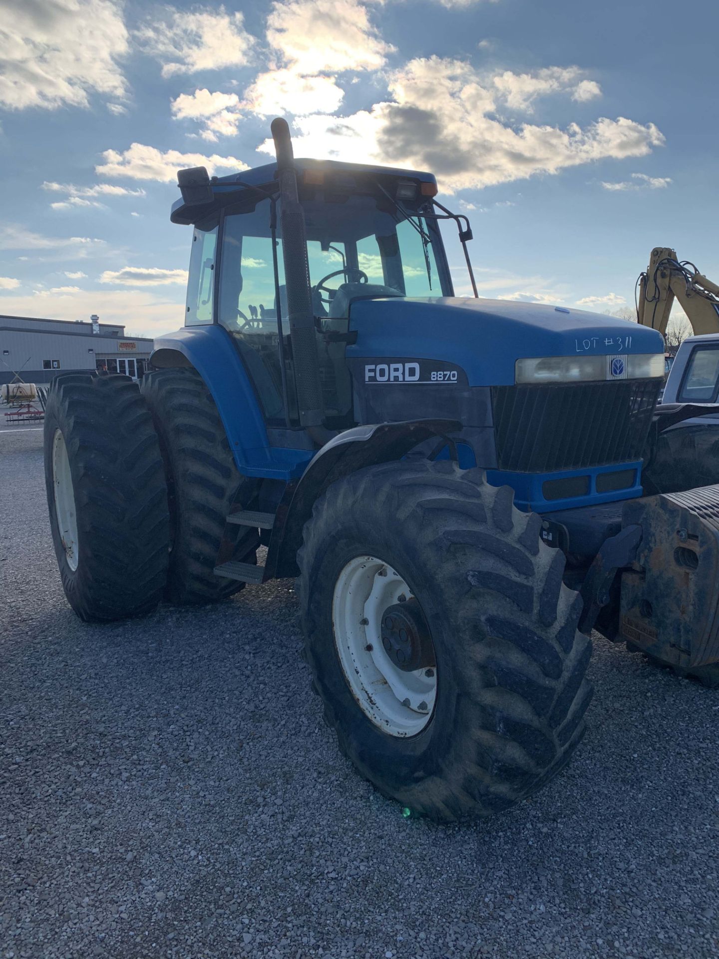 1994 FORD 8870 TRACTOR, 4WD, 6675HRS, SER#404188