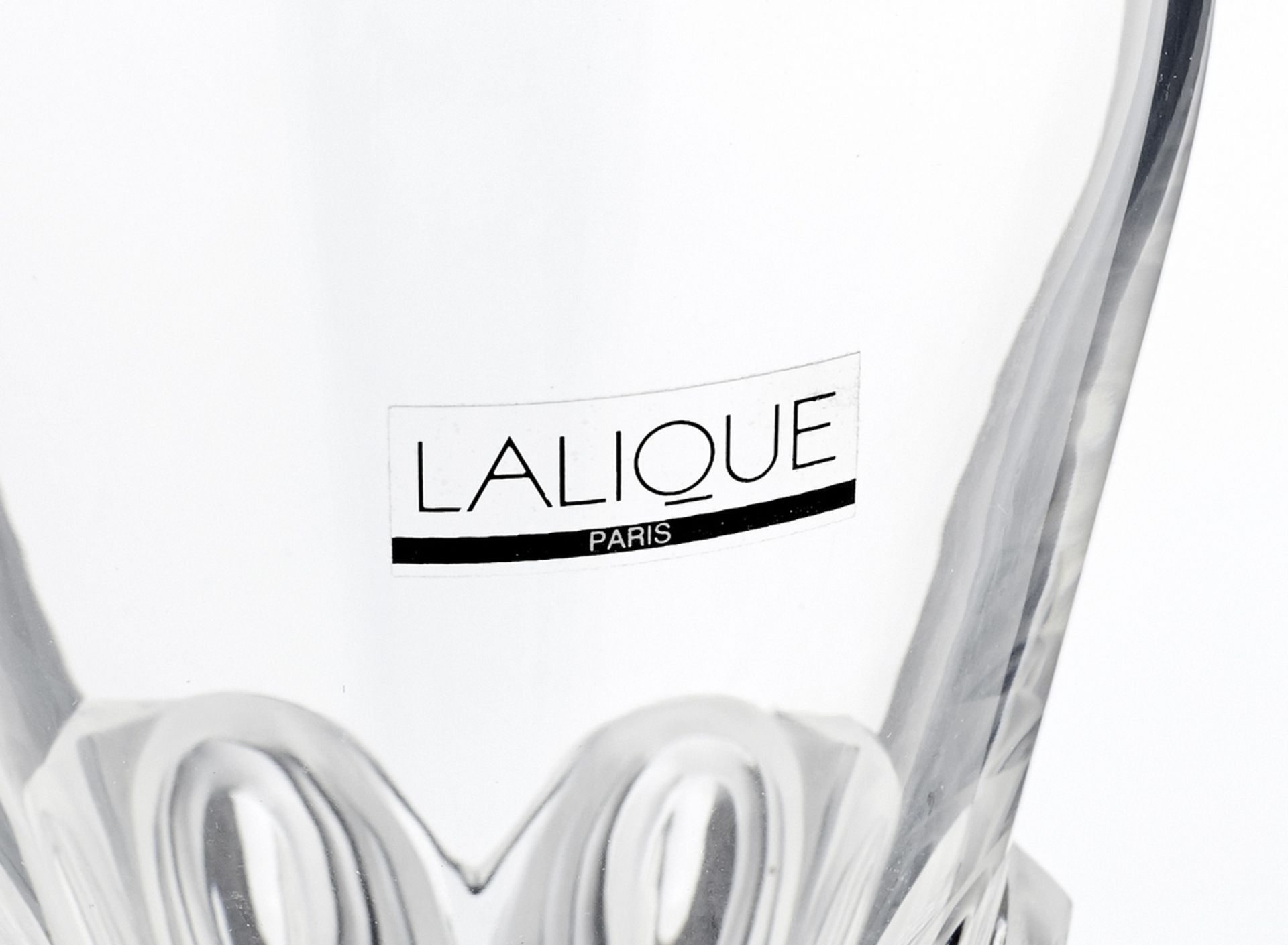 Flakon "Lalique"Ende 20. Jh. Lalique, Paris. Farbloses, partiell mattiertes Kristallglas. - Bild 2 aus 4